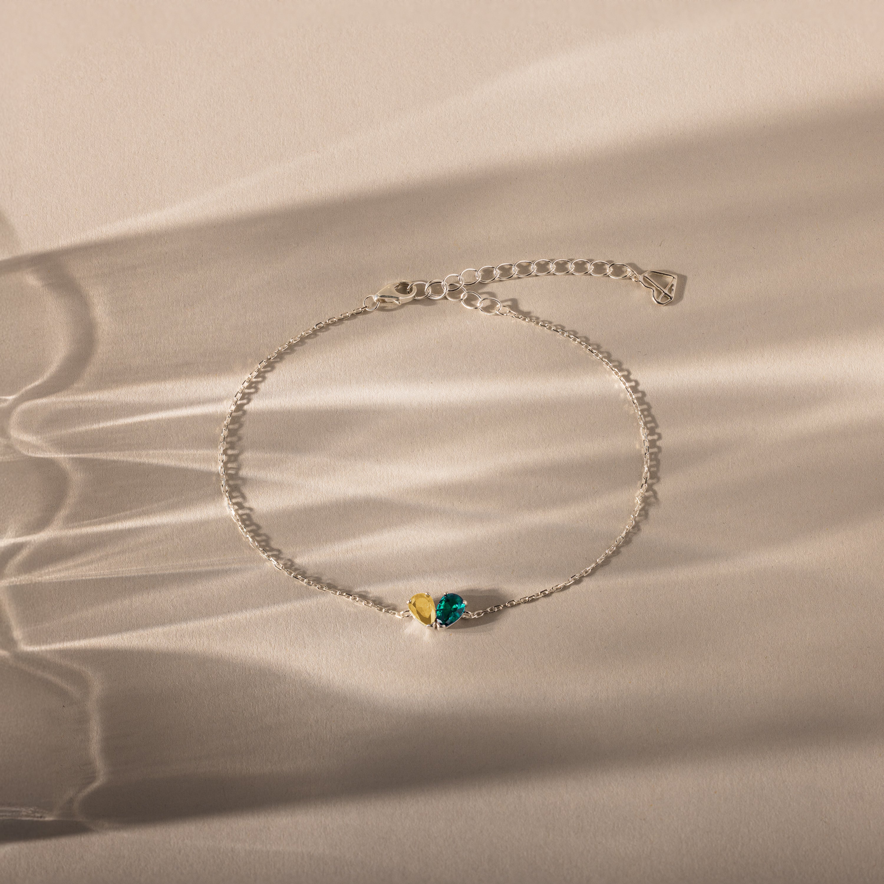 Toi et Moi Teardrop Heart Bracelet - Image 4