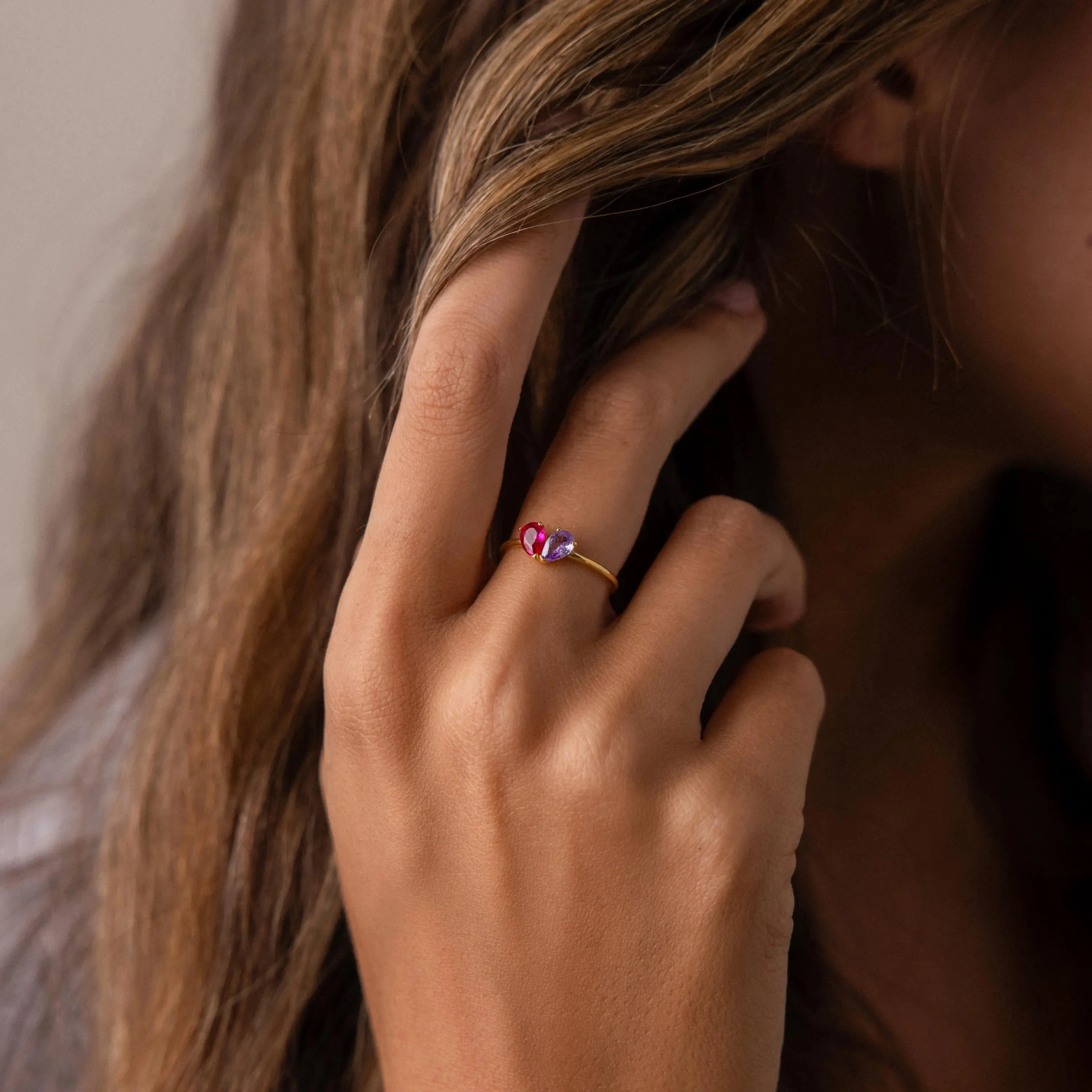 Toi et Moi Teardrop Heart Ring in 18K Gold - Image 2