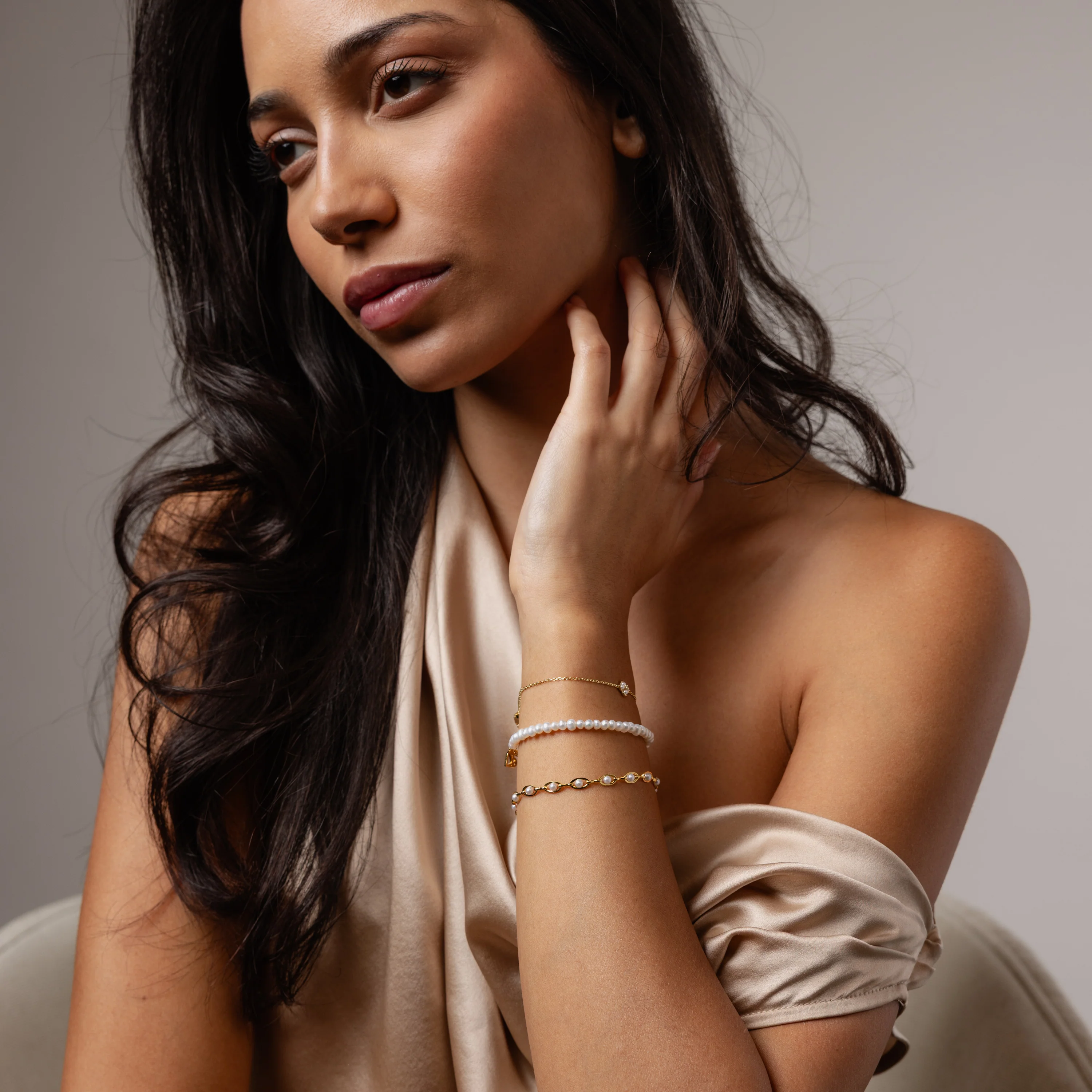 Venus Pearl Bracelet - Image 8