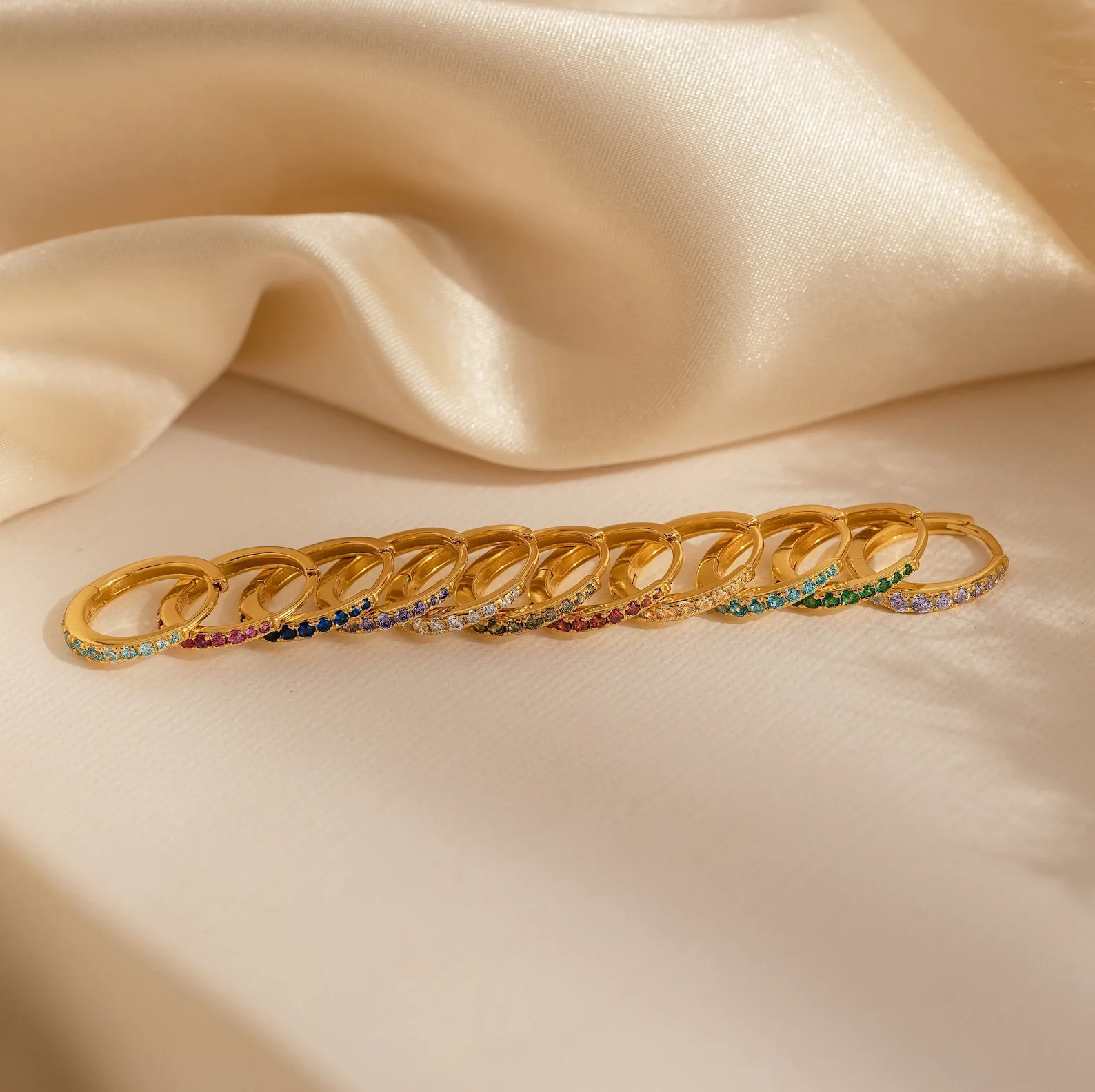 Vera Pave Ruby Huggies - Image 7