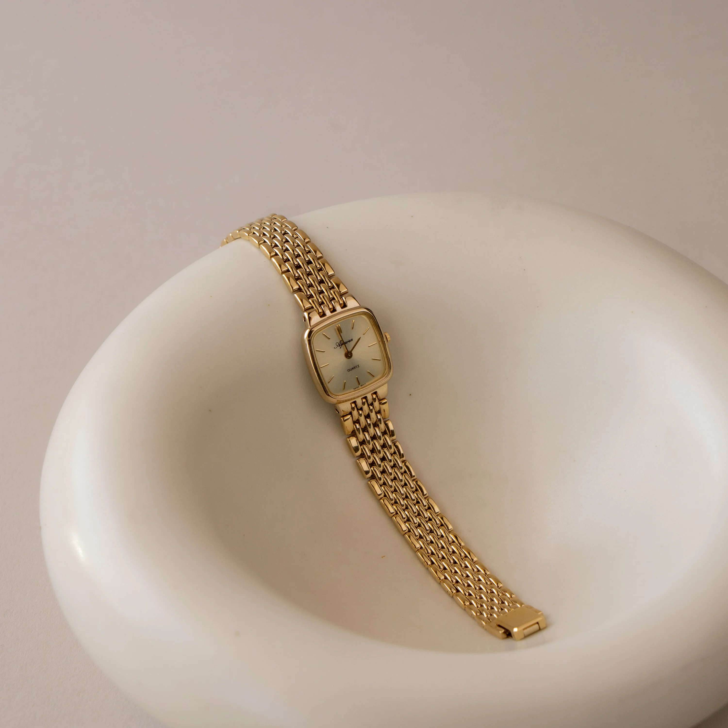 Vintage Ajawra Swiss Square Gold Watch - Image 2