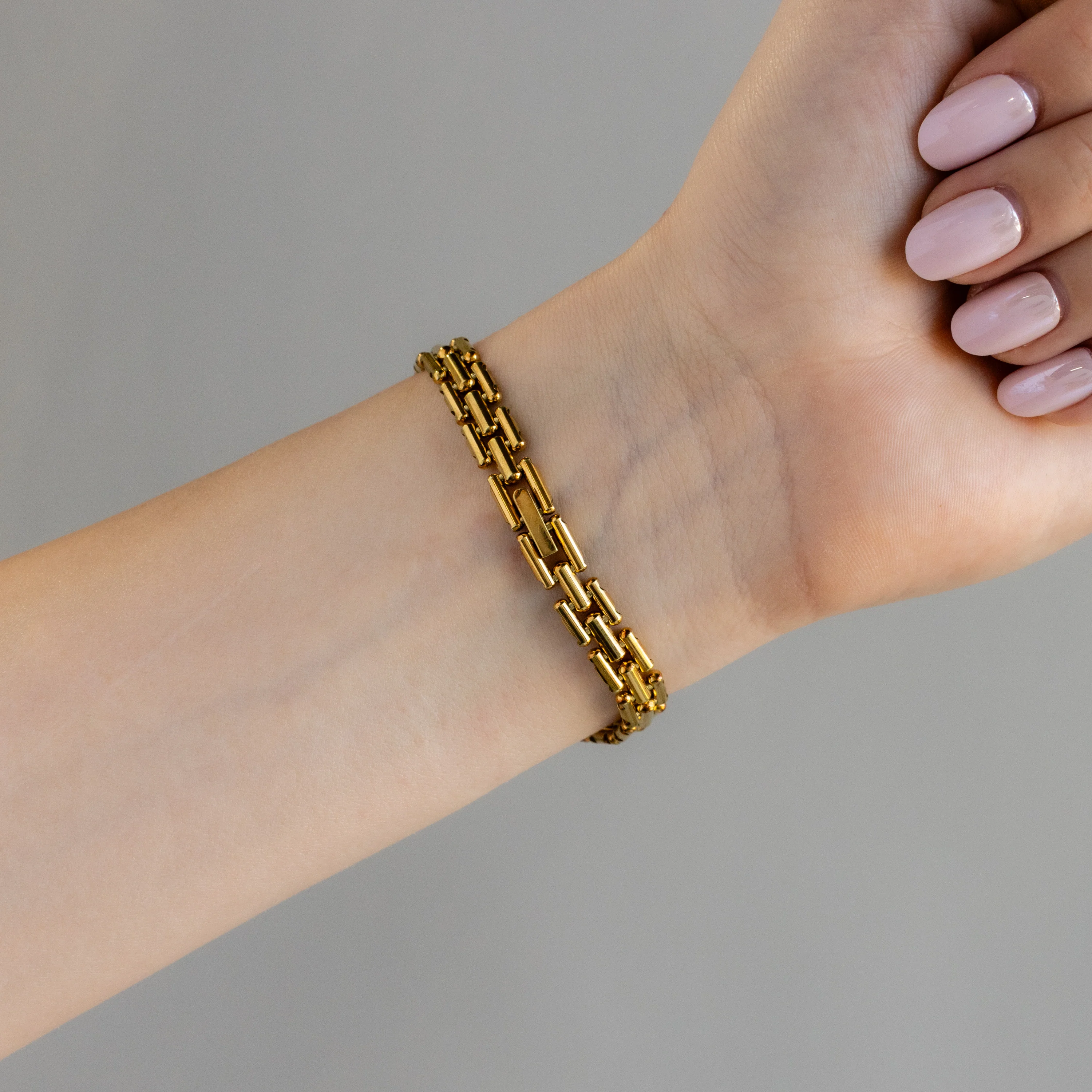 Vintage Christian Bernard Skinny Round Gold Watch - Image 3