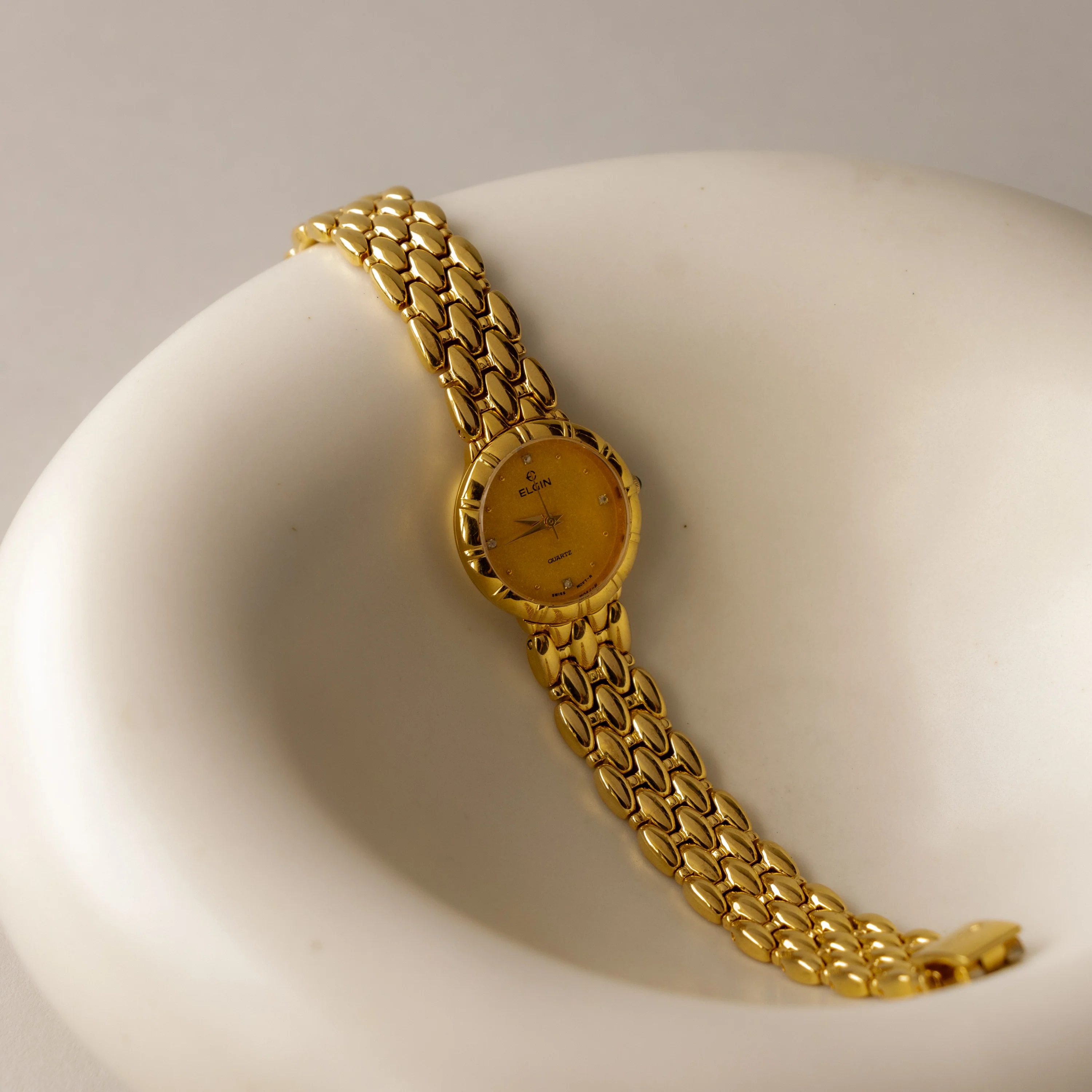 Vintage Elgin Swiss Round Gold Watch - Image 2