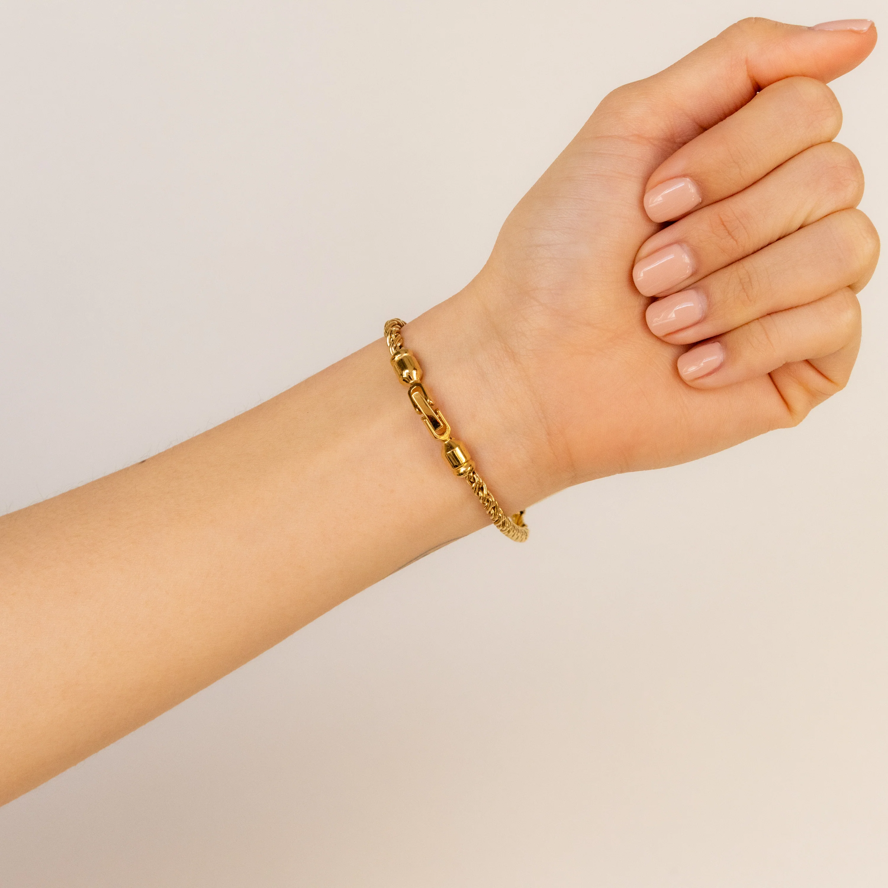 Vintage Junghans Swiss Round Rope Gold Watch - Image 3