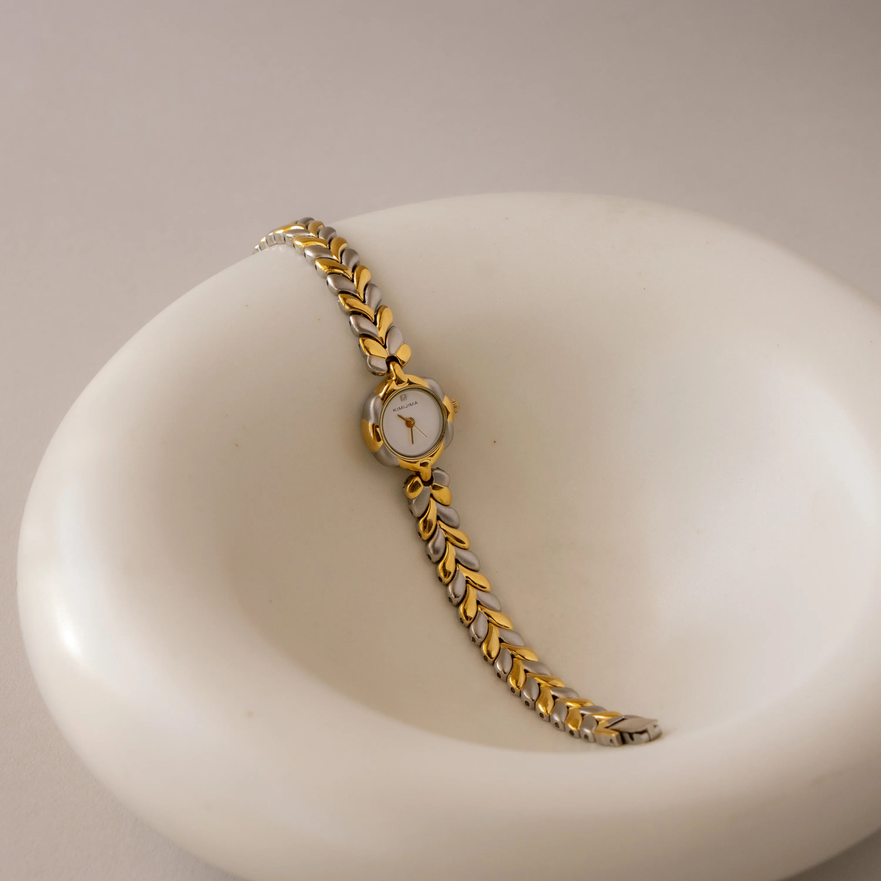 Vintage Kimijima Leaf Two Tone Watch - Image 2
