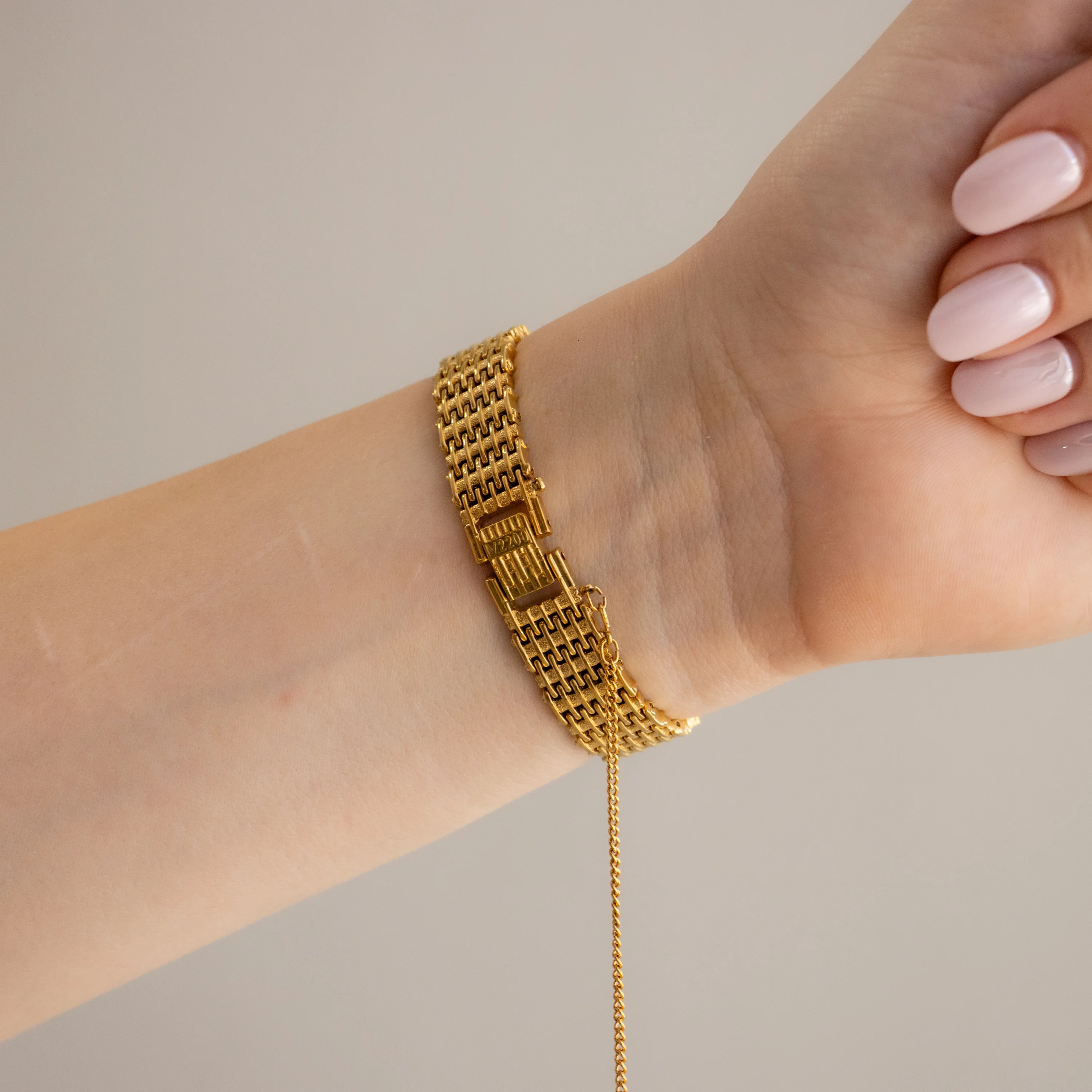 Vintage Rado Black Square Gold Watch - Image 3