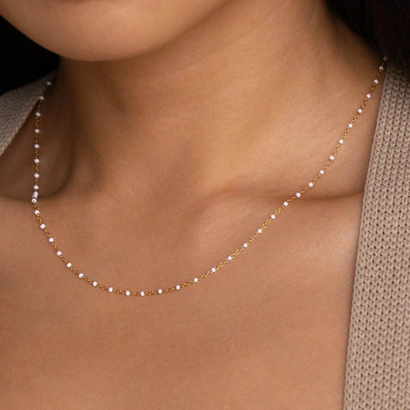 White Station Necklace - Image 3